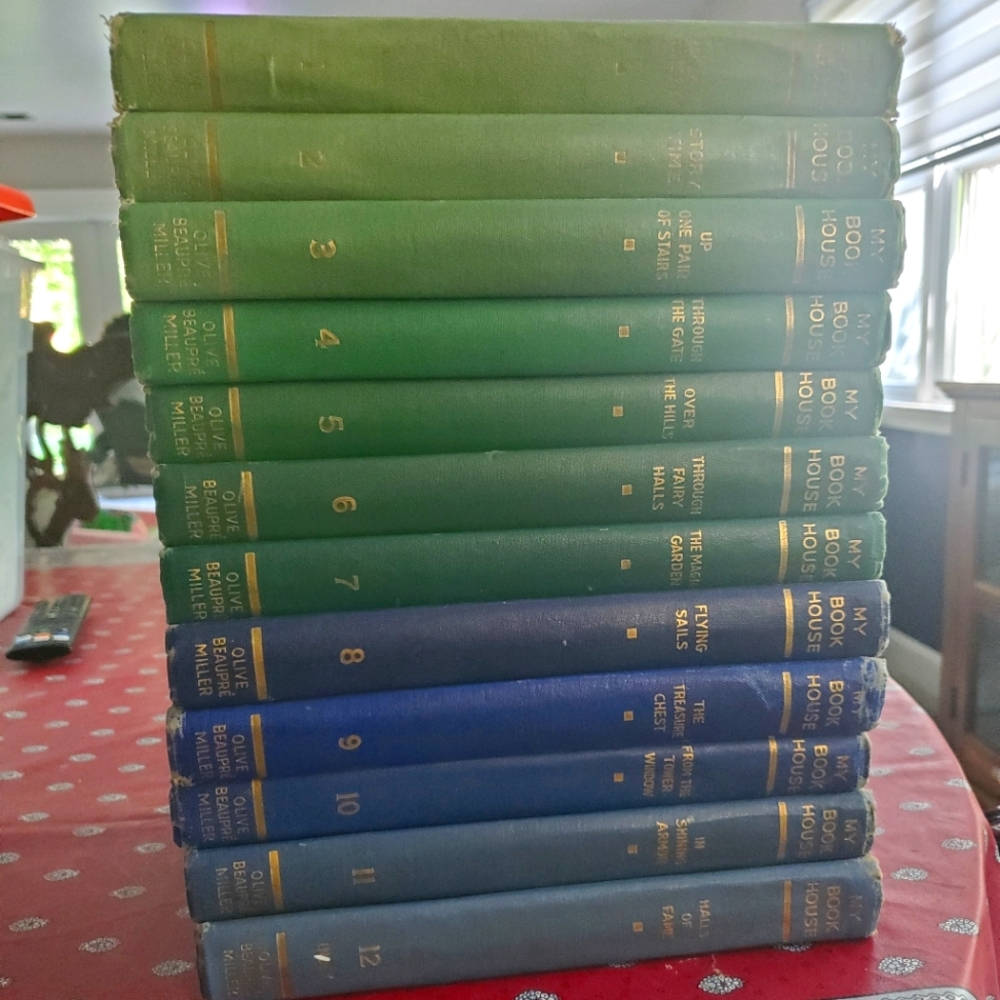 Vintage My Book House set